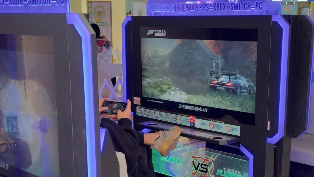 游戏主机体验店的另类生存样本：要么转让，要么转型