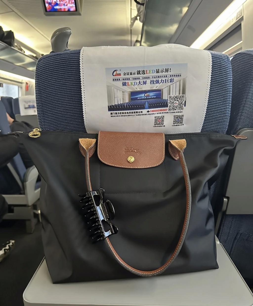 不撕逼的《花少5》，竟然是时装秀？姐姐们穿搭也太美了，全部种草！