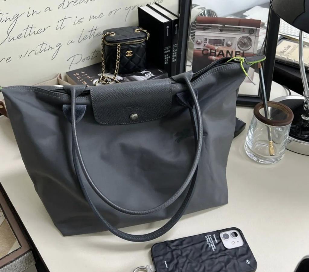 不撕逼的《花少5》，竟然是时装秀？姐姐们穿搭也太美了，全部种草！