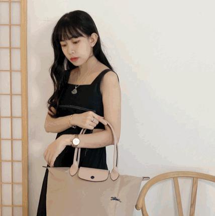 不撕逼的《花少5》，竟然是时装秀？姐姐们穿搭也太美了，全部种草！