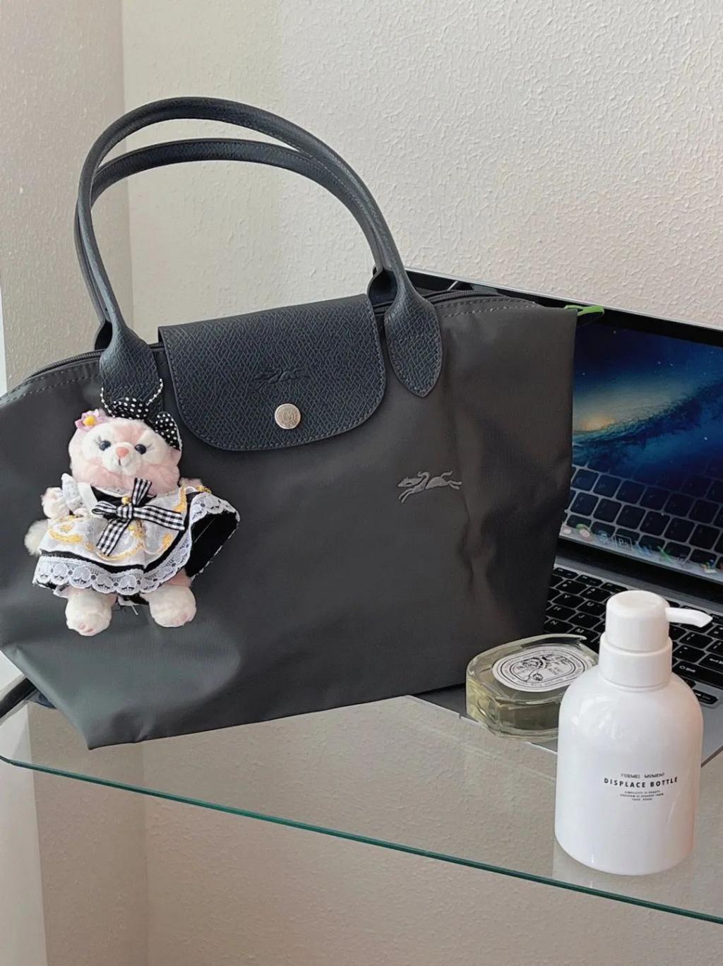 不撕逼的《花少5》，竟然是时装秀？姐姐们穿搭也太美了，全部种草！