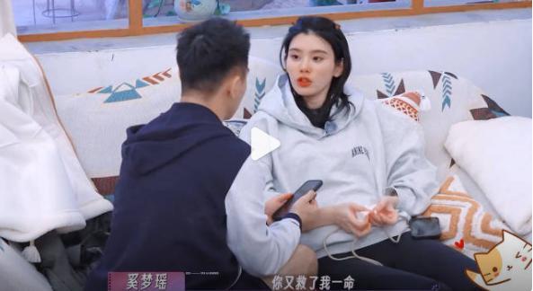 恭喜！三年抱俩，奖1亿，全网嘲的夫妻逆袭了？