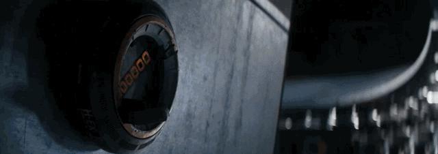 烂到想骂人，幸好没引进