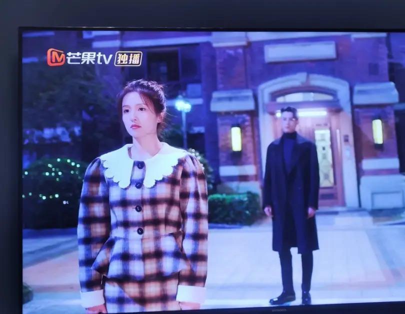 内娱第一普女，成功把Gucci穿成了地摊货