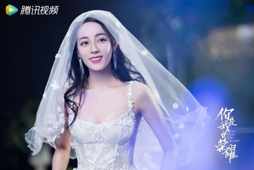内娱第一普女，成功把Gucci穿成了地摊货