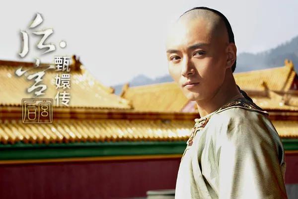 《甄嬛传》剧组12周年重聚：蓝盈莹状态好，张雅萌气质佳