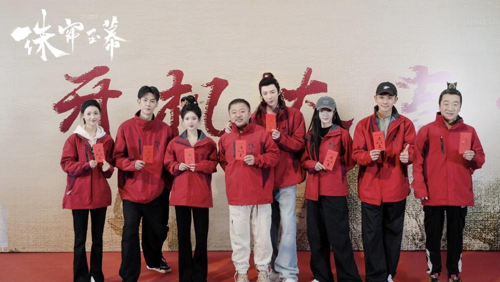 2部新剧同天开机,赵露思、刘宇宁vs鞠婧祎、宋威龙,看好哪部?