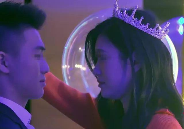 两口子终于逆风翻盘了？