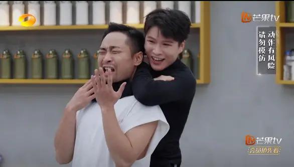 姐又来整治内娱真人秀了？