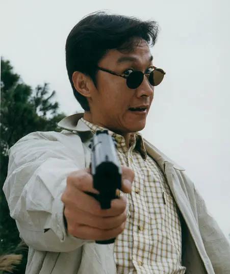 触目惊心！这9.2分国产神作居然没被禁？