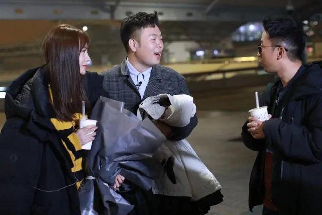 杜海涛与沈梦辰相互清空动态引猜测