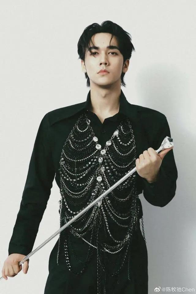 吴楚一最终回应公开道歉录音！陈牧驰向他下跪发毒誓