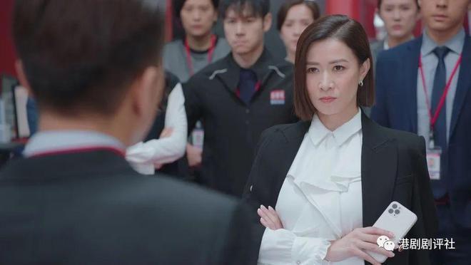 TVB被指演员青黄不接要靠“老”人扛剧，一姐霸气回应