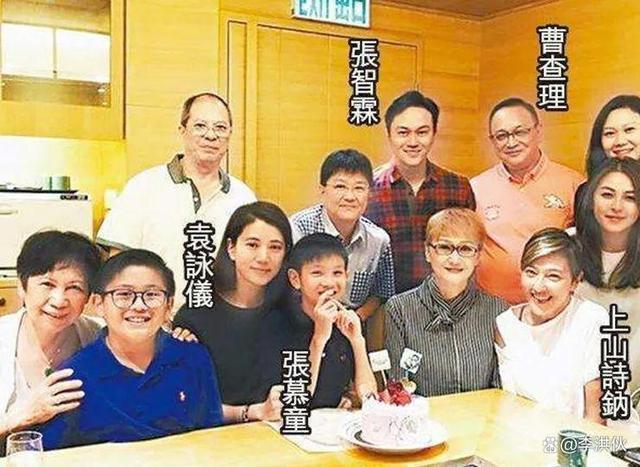 曹查理称录庆生视频只为赚钱吃饭，73岁回港拍戏被压榨