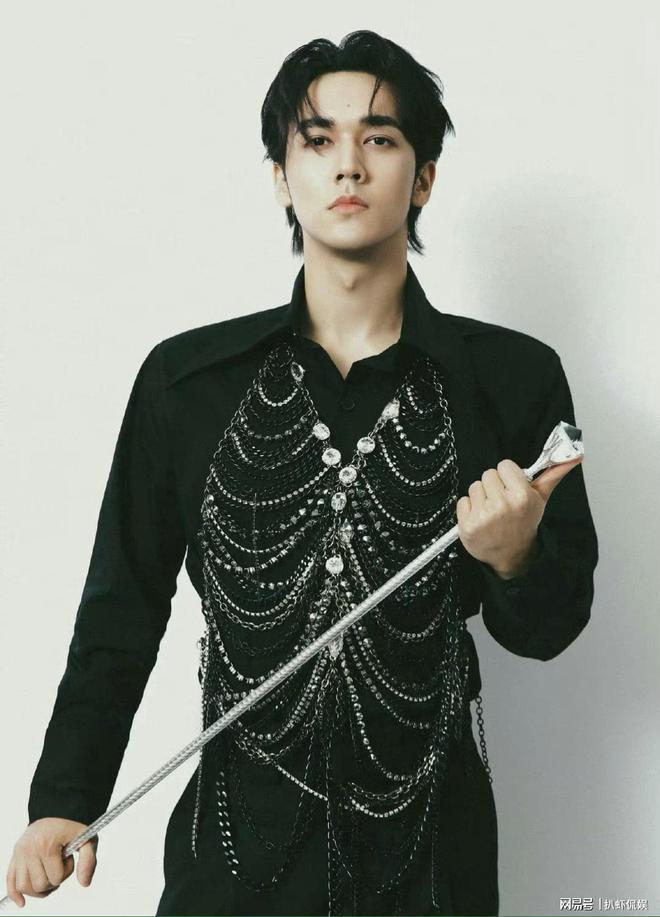 吴楚一再曝与陈牧驰录音，主动选择妥协为风波画上句号