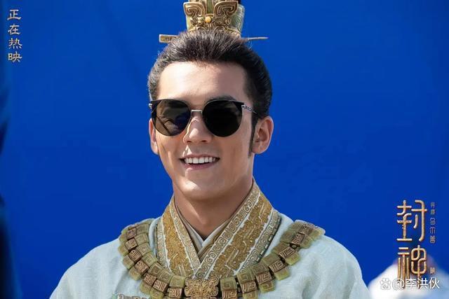 被疯狂网暴，面对恐怖快递和死亡威胁，吴楚一又哭了