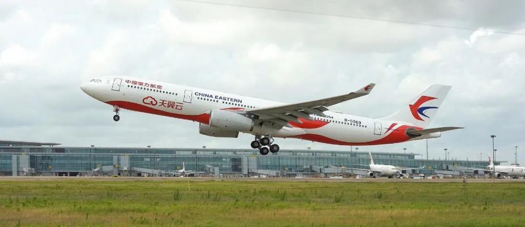 东航推出飞机“空中 Wi-Fi 多次卡”：不限使用次数，年卡 286 元