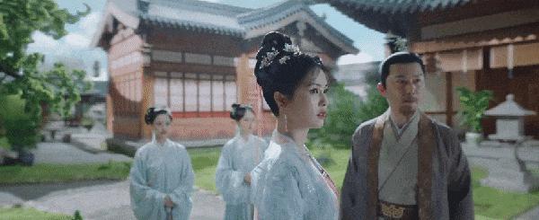 又被全网嘲，冤吗？