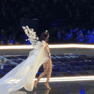 奚梦瑶何猷君的婚姻，反转了