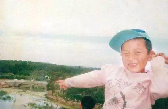 贾乃亮，你不老实。