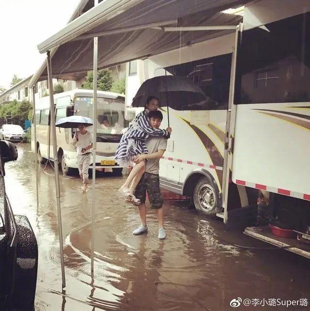 贾乃亮，你不老实。