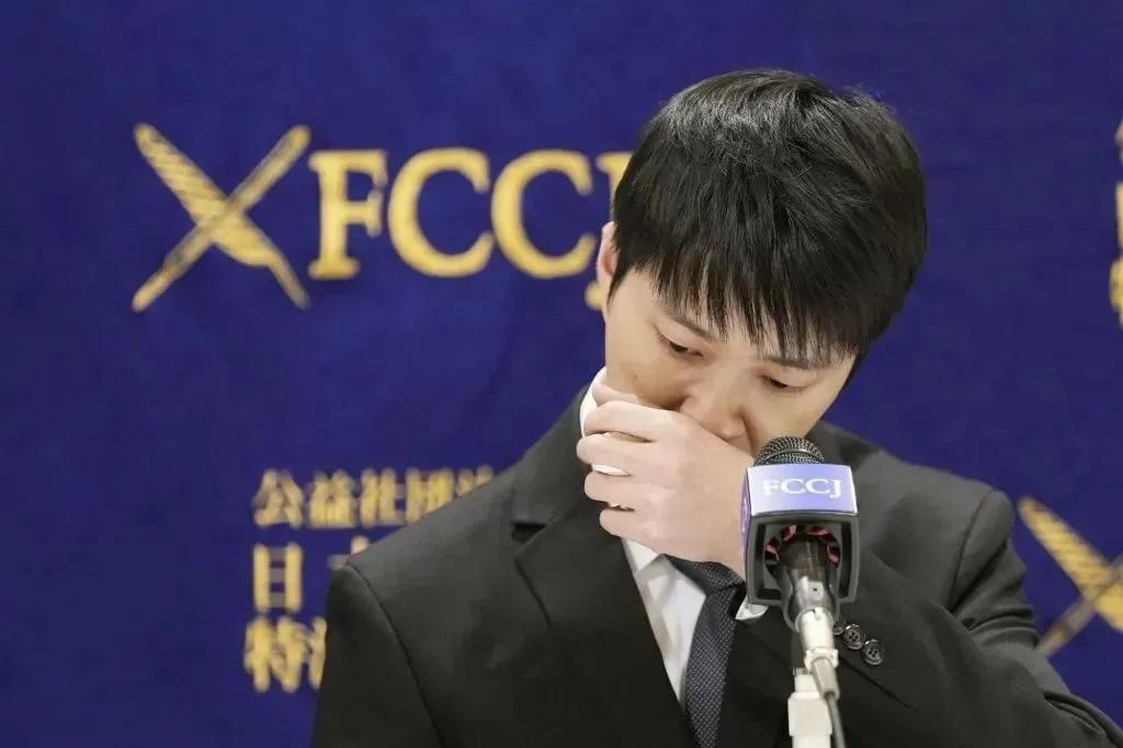 福原爱，被“控制”了