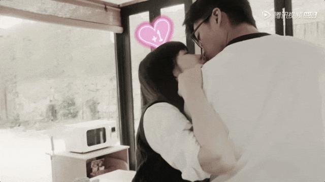 福原爱，被“控制”了