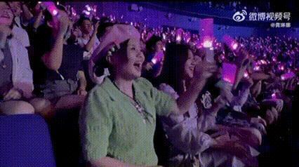 还记得美依礼芽吗？节目出圈后过得怎么样？
