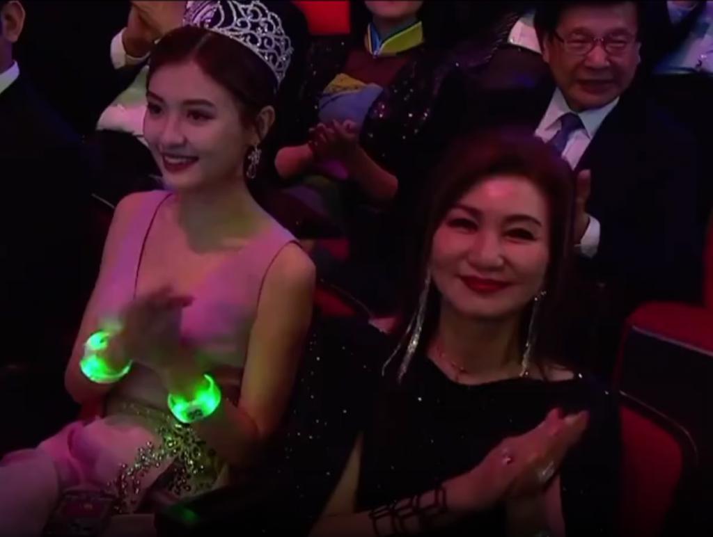 这届红毯，雷出了新风采！