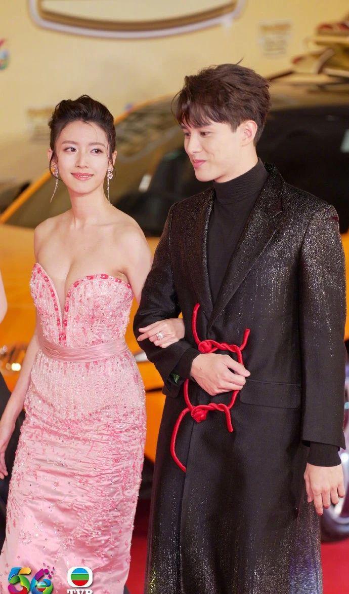 这届红毯，雷出了新风采！