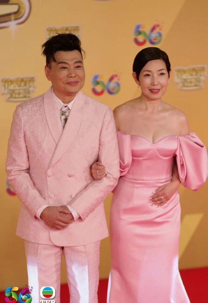 这届红毯，雷出了新风采！