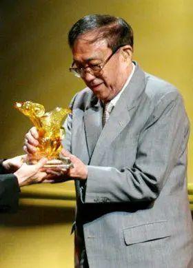 抱歉，中国电影第一巨星，已无戏可拍