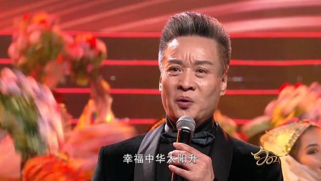66岁阎维文近照曝光变化巨大，为照顾患癌妻子苍老太多