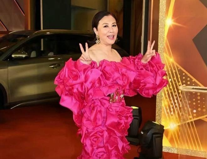 TVB台庆无大咖捧场好尴尬，落选港姐抽中42万大奖