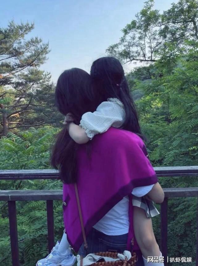 韩媒曝高小英偷漏税，老公张东健曾丑闻缠身