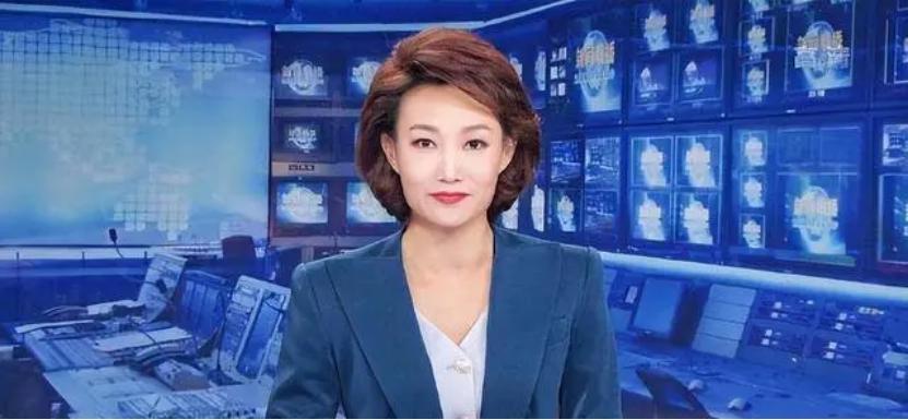 央视主持李梓萌真实面目：“贷款”上班，戴假发出镜