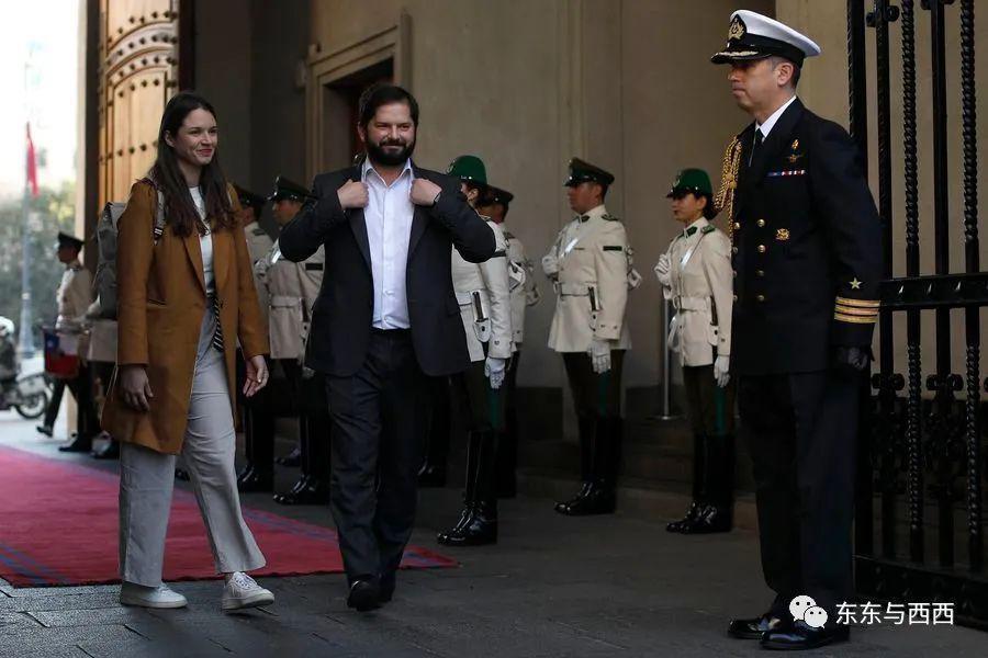 最年轻85后总统自曝与女友分手，她连第一夫人都不想当