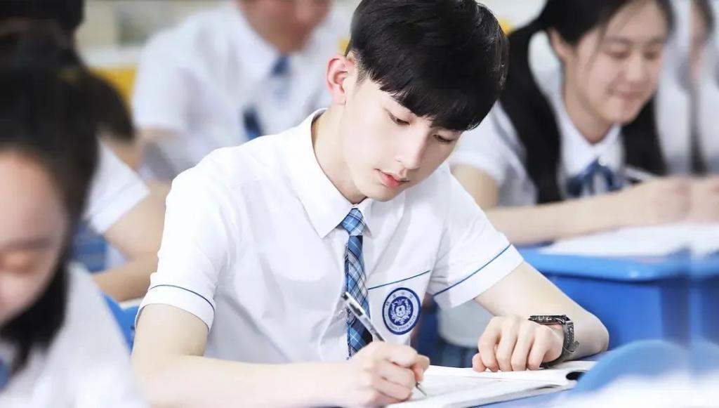 有他在，爆款预定？