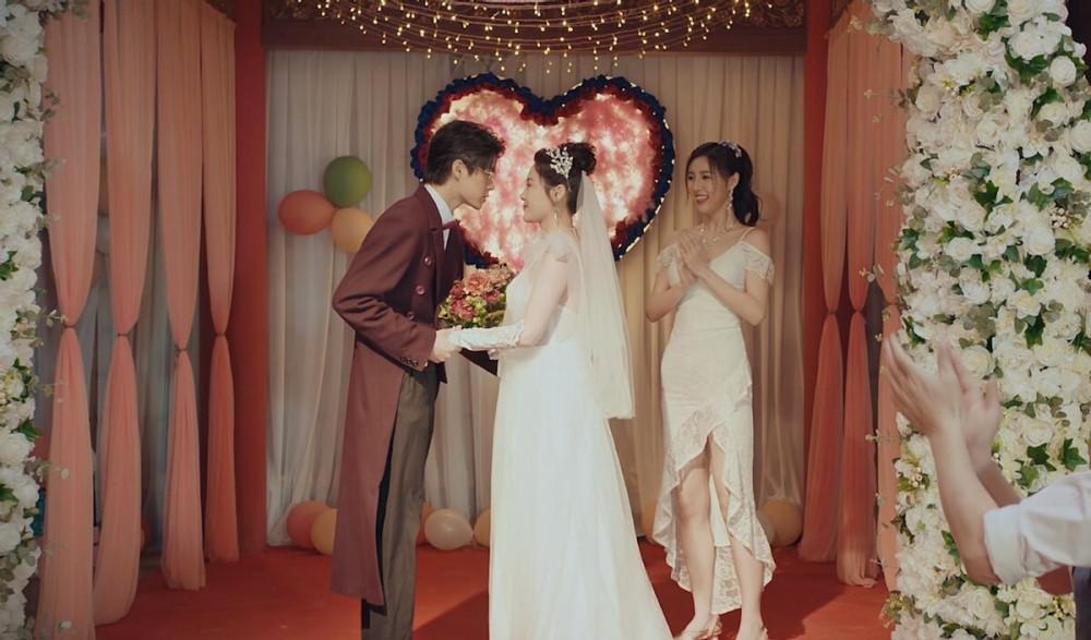 从“最美潘金莲”沦为“臃肿大妈”，37岁甘婷婷到底经历了什么？