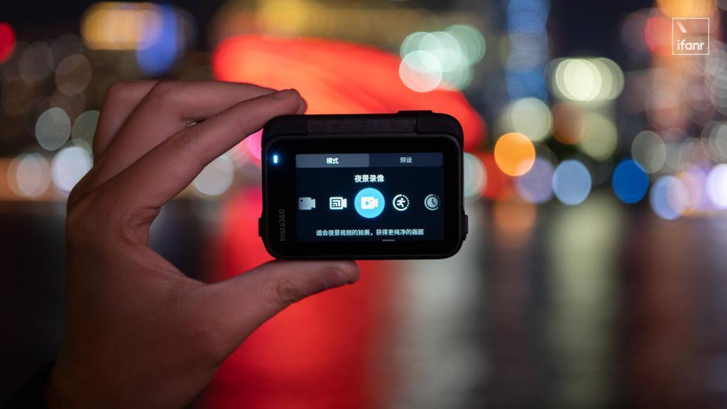 影石 Insta360 Ace Pro 发布：自带翻转屏的运动相机，超友好的入门选择