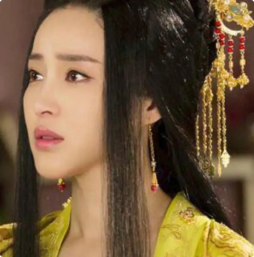 收手吧甘婷婷！没完没了的“秀身材”，再性感观众也会腻