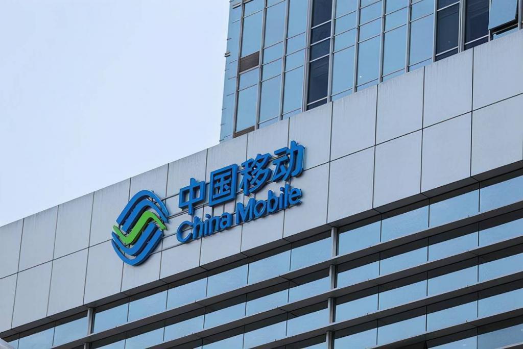 刚刚,ChatGPT 又崩了 / 斗鱼 CEO 陈少杰被逮捕 / 特斯拉回应一个月涨价 4 次