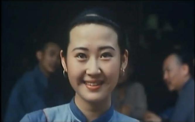 内娱第一尤物，消失已经4年了