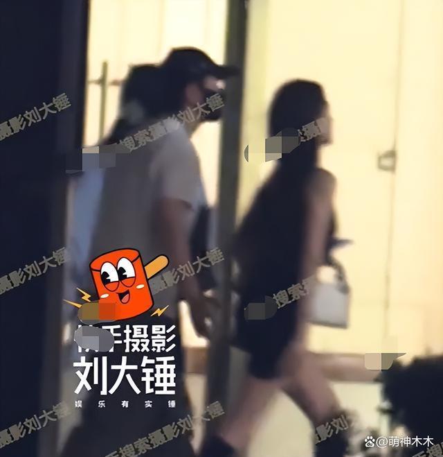 黄晓明叶珂复合感情升温！被曝同居还一起出国旅行