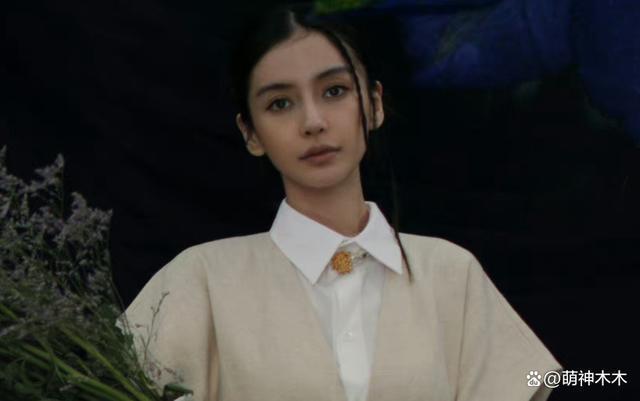 Lisa宴会造型上热搜惹争议，疯马秀始作俑者不受影响？