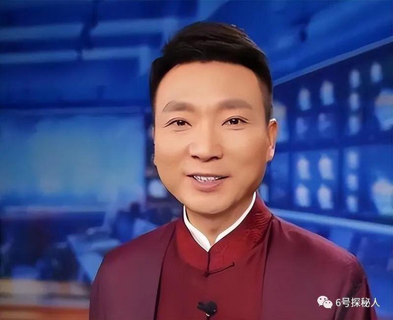 世上男人千千万，康辉这样的最罕见，难怪撒贝宁都自愧不如