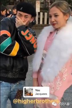 分手几个月已换两位女伴，且还都长得像他前女友？