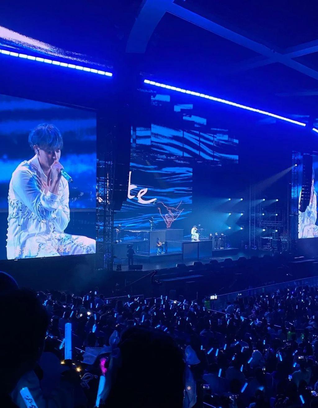 糊成这样，还不是自己作的……