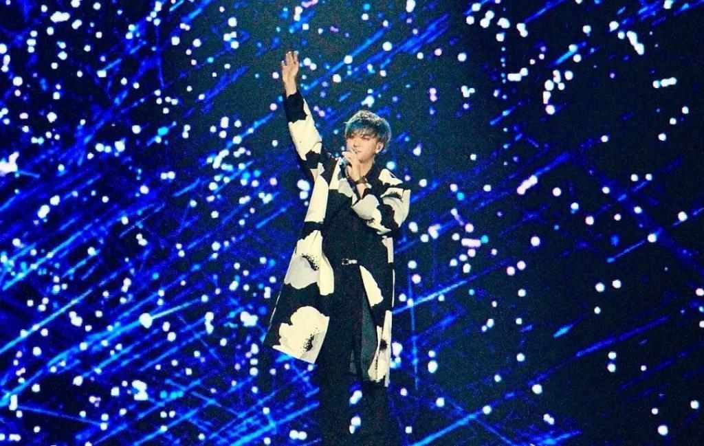 糊成这样，还不是自己作的……