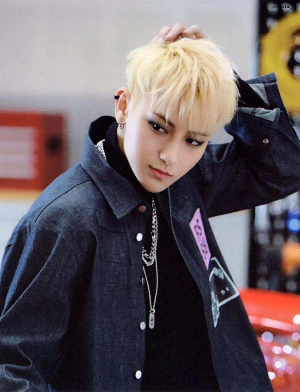 糊成这样，还不是自己作的……